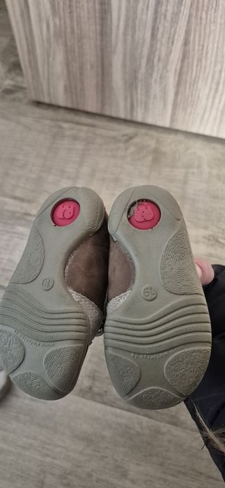 2x buty elefanten 19
