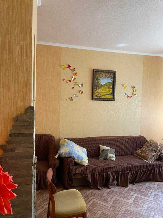 Будинок 132 кв м ділянка 10 сот 72 000 (169102)