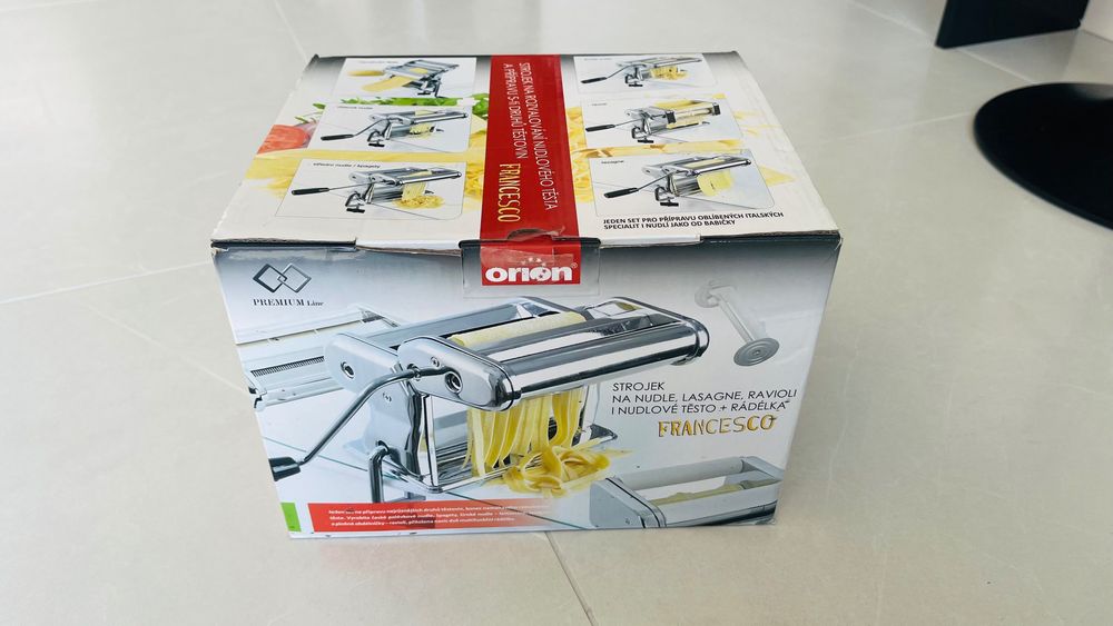 Maszynka do makaronu