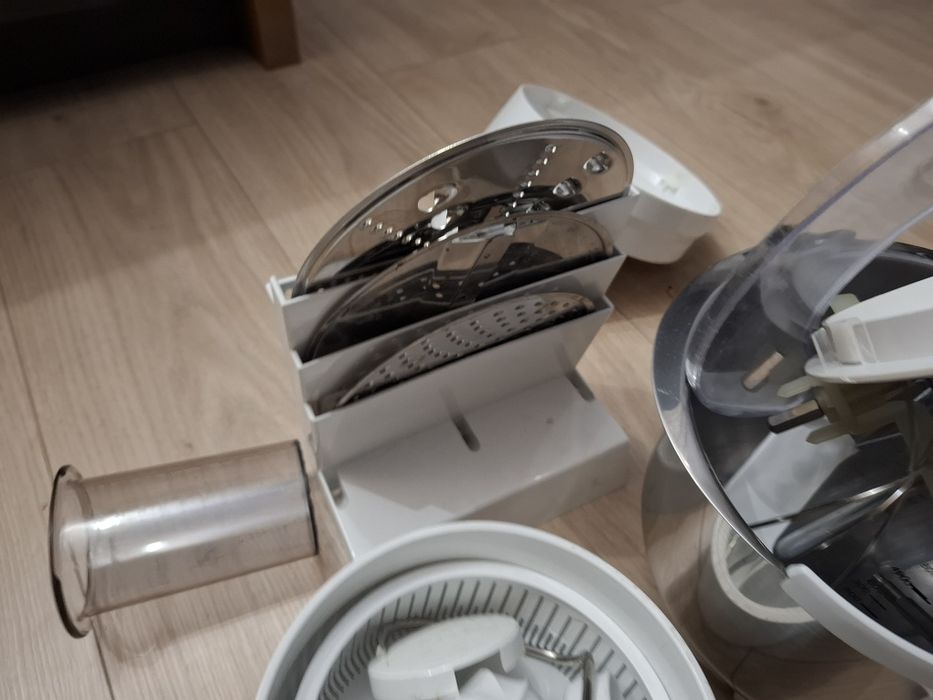 Robot kuchenny Bosch