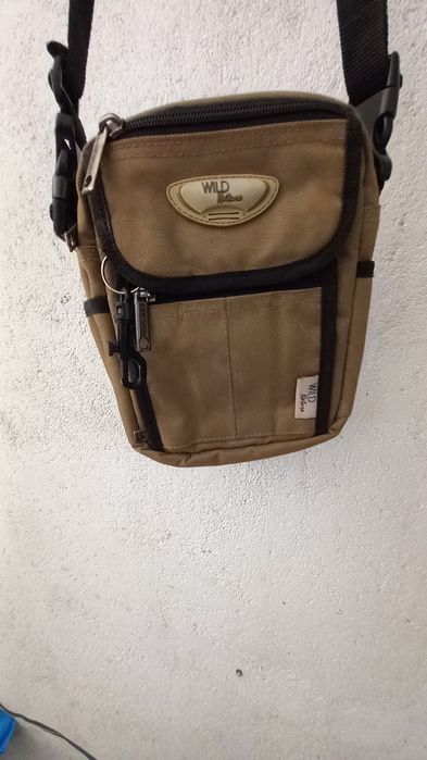 Algumas malas para o dia há dia