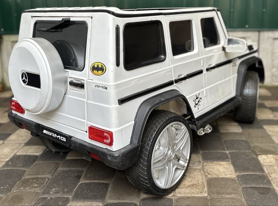 Дитячий електромобіль Mercedes-Benz G63 AMG Кубик