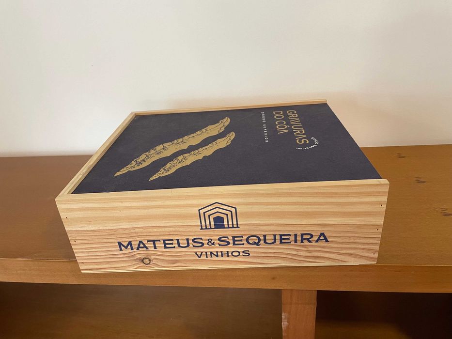 Caixas de madeira para 3 garrafas de vinho