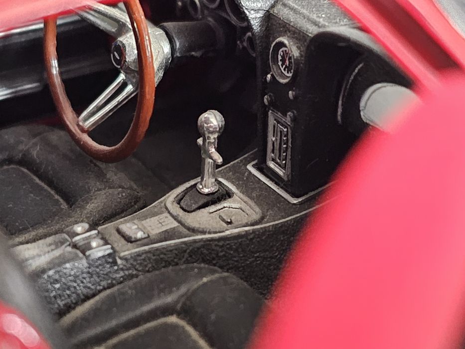 Maisto- Chevrolet - corvette COUPE 2-DOOR 1965