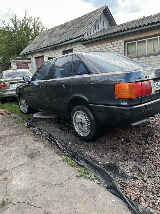 Продам Ауді 80, на впевненому ходу!