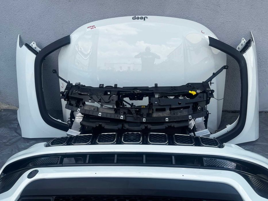 Бампер Jeep compass разборка джип компас запчасти