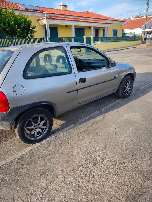 Opel Corsa — fotografia 3
