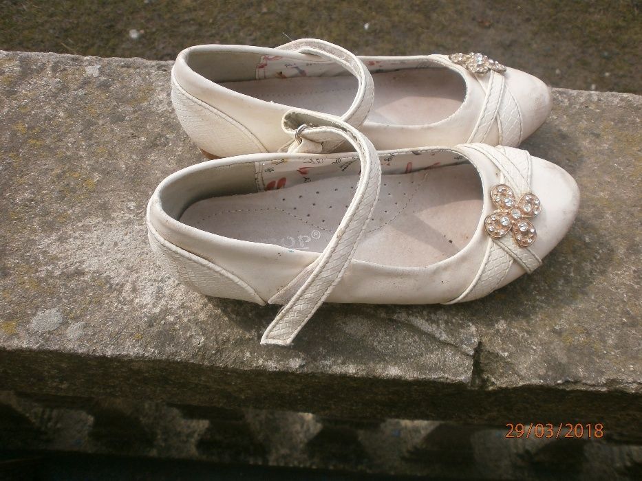 Туфельки на дівчинку 31 розмір