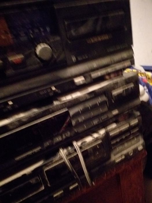 Aparelhagem Sony vendo em módulos separados