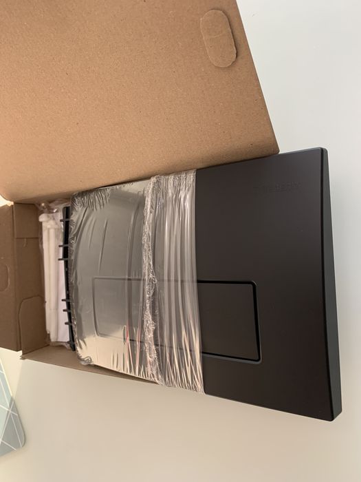 Geberit Delta 115.119.14.1 кнопка Чорна матова