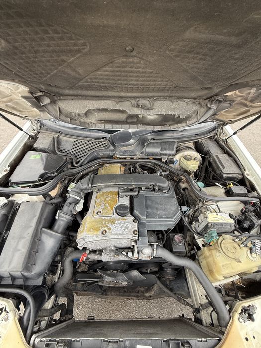 Mercedes 210. 2.0 газ/бенз