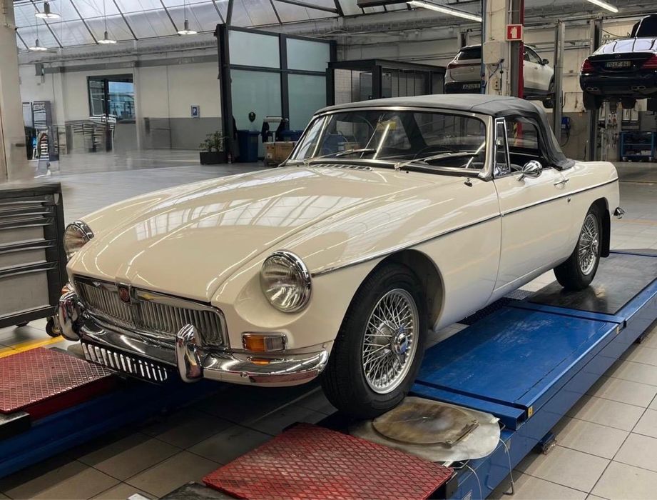 Mgb roadster ano 1965 nacional restaurado