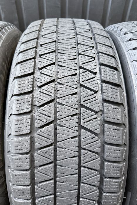 Зима 4шт Bridgestone Blizzak DM-V3 235/55 R20 102T