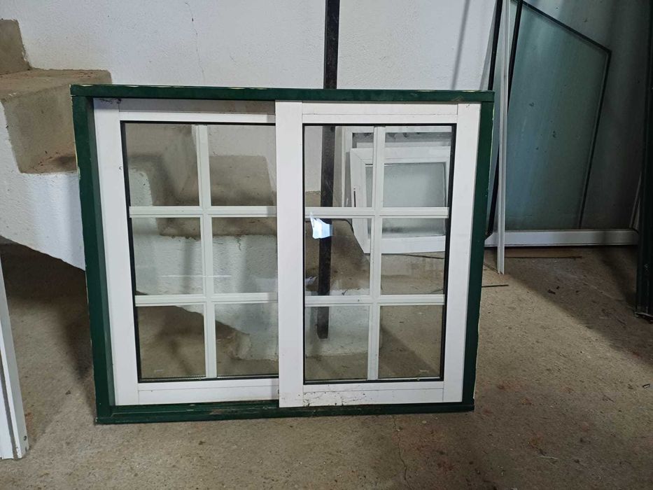 Janela de 2 folhas de correr com vidro duplo