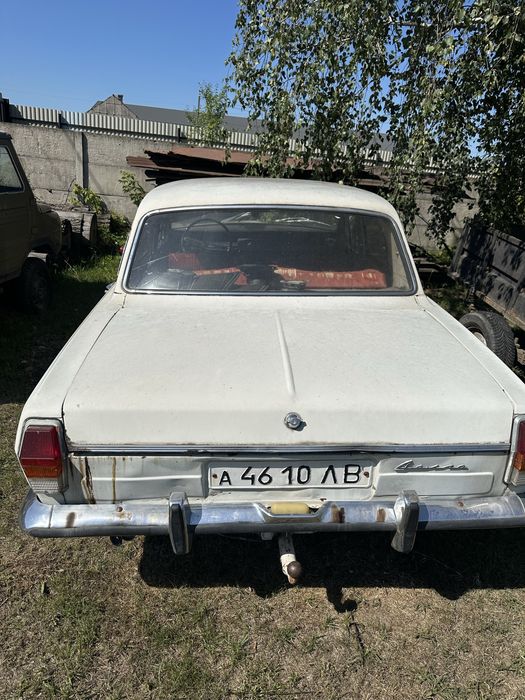 Волга газ 24.