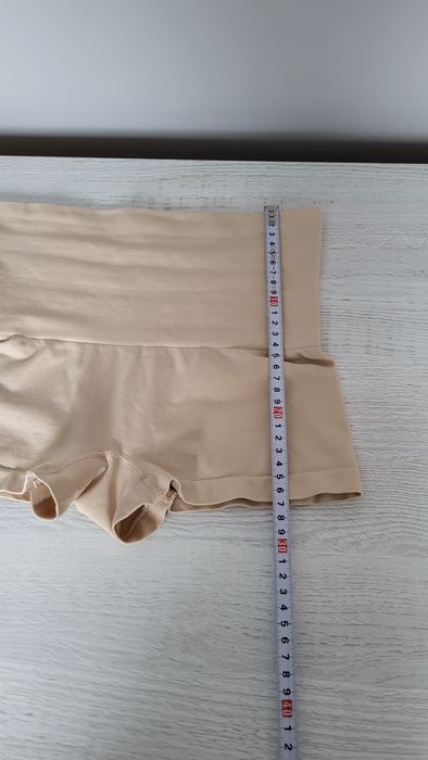 Majtki spodenki modelujące r. L