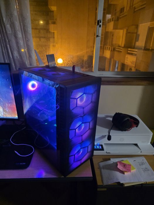 PC gaming rtx 5060, ryzen 5 5500, 16gb ram DDR4 3600