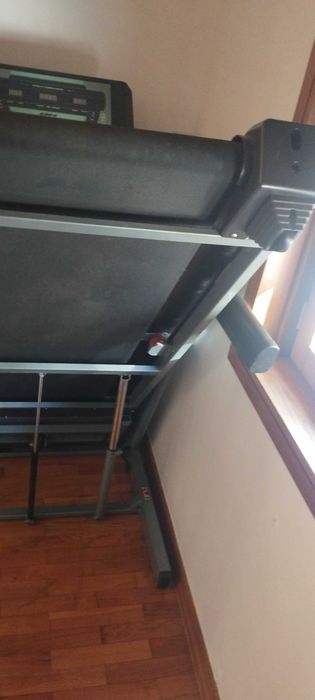 Passadeira com pouco uso da BH