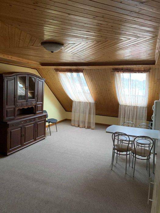 Подобова оренда квартири м. Чортків