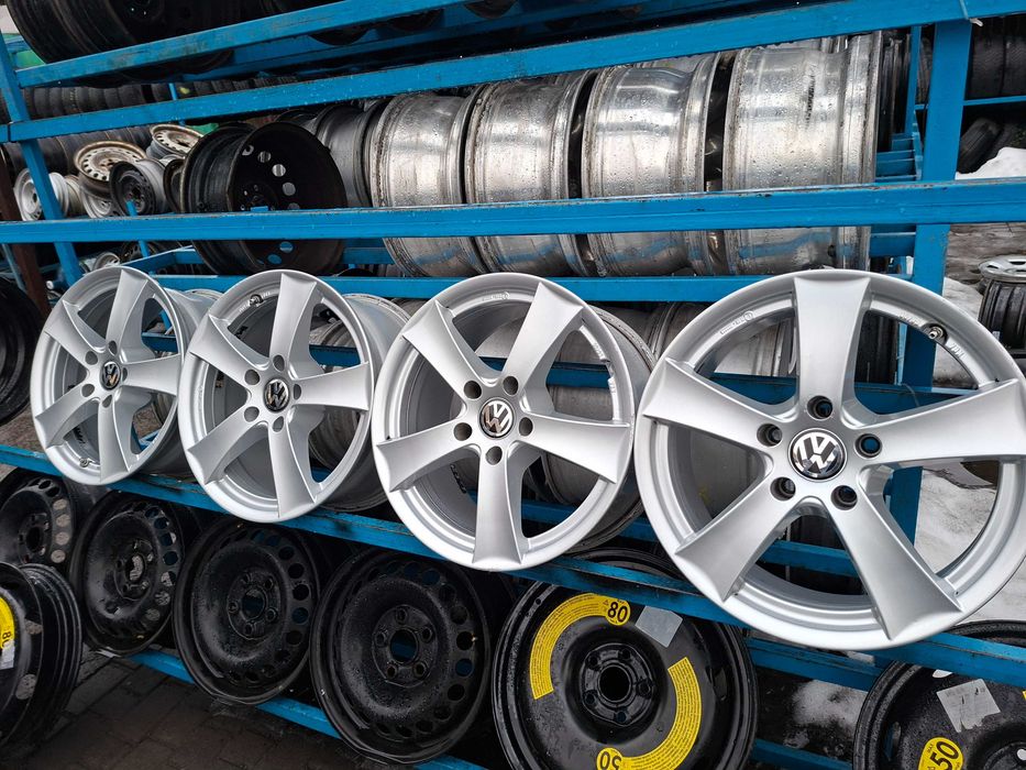 Диски Dezent 5/120 R17 8J ET30 Фольцваген Т5 БМВ .