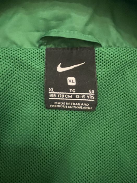 Вітровка Nike 158-170 см