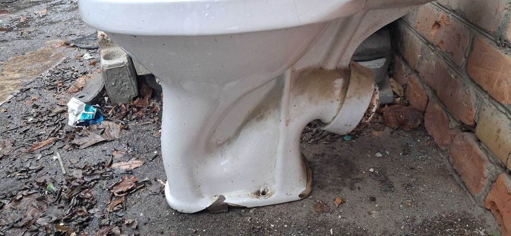 Унітаз для будівельників