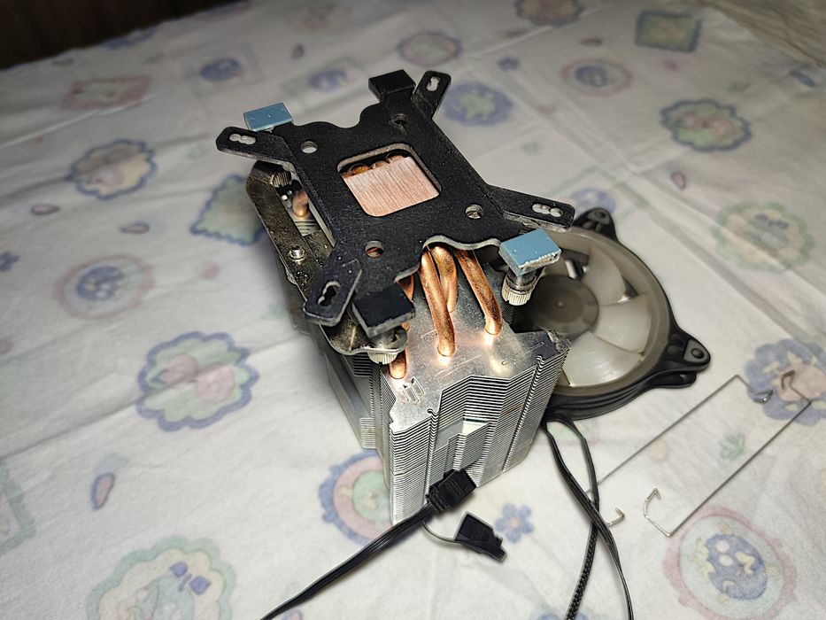 Башенный кулер Aardwolf (3 трубки) + 120мм RGB кулер (160мм высота)