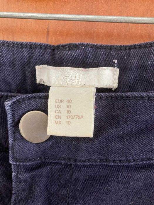 damskie spodenki ciemno-granatowe  H&M roz. 40