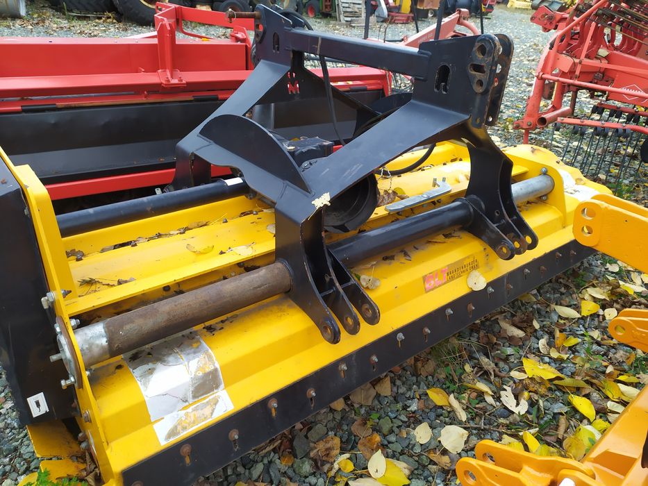 Mulczer kosiarka bijakowa Muthing bvl lagarde willibald