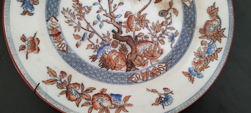 Prato Maastricht Século XIX