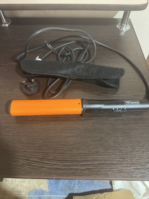 Керамічна плойка для завивки волосся tresemme