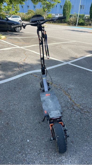 Kukirin g4  trotinete