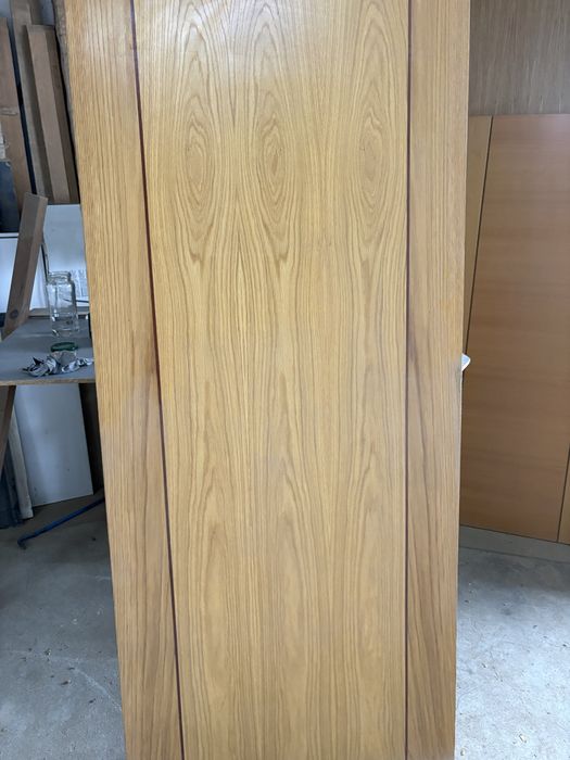 Painel porta segurança em carvalho