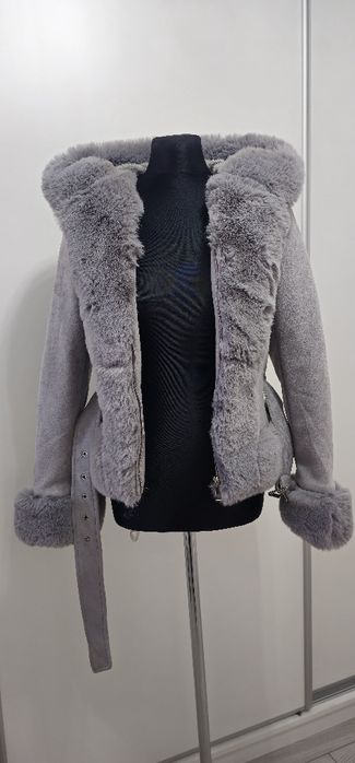 Szara kurtka z kapturem futerko 36