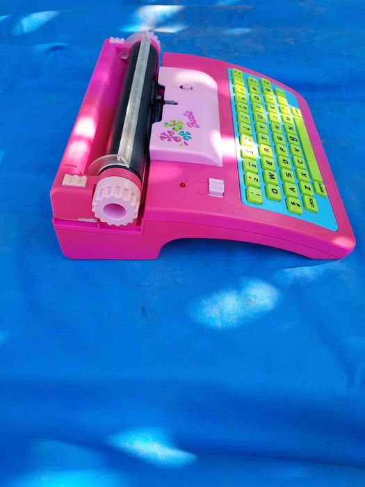 Máquina de escrever BARBIE