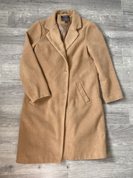 Пальто кашемірове бренду Chicoree