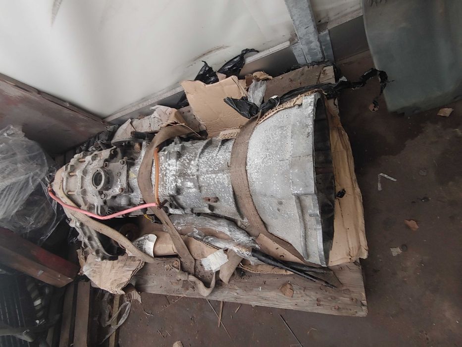 Skrzynia biegów do Nissan Patrol Y60 2,8TD