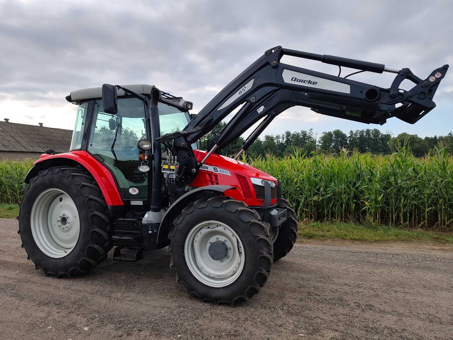 Massey Ferguson 5711 S DYNA 6 TUR  PNEUMATYKA Dopasiony traktor Waga