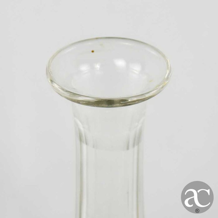 Antiga Garrafa de licor em vidro