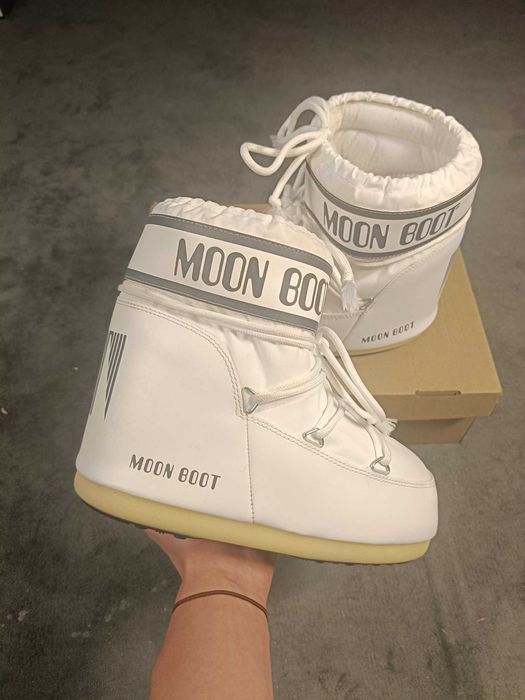 białe śniegowce damskie Moon Boot Icon Low Nylon buty zimowe rozmiar 39/41eu