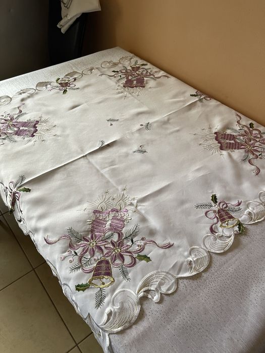 Ранеры-скатерть на стол