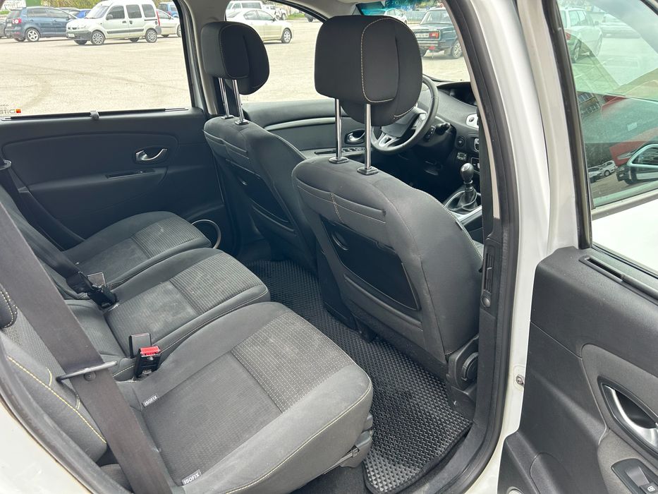 Renault Grand Scenic 1,5 дизель білий