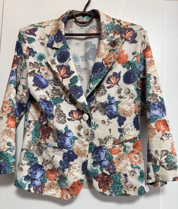 Жіночий піджак вживаний