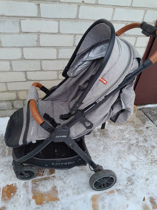 Продам коляску лето