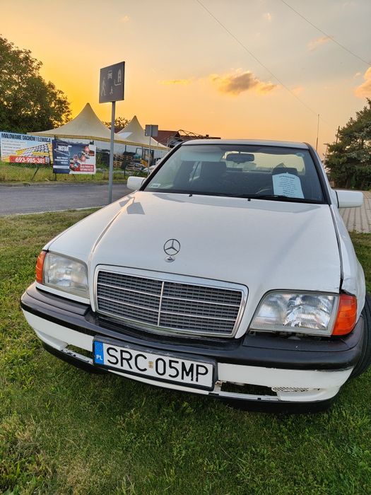 Mercedes Benz  C KLASA  220D