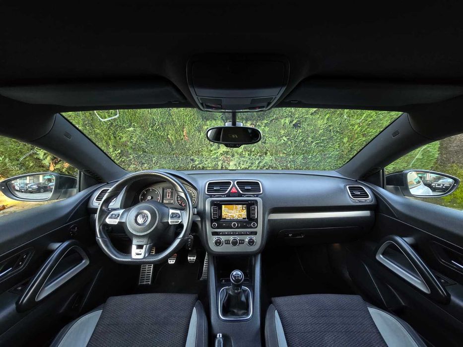 VOLKSWAGEN SCIROCCO R-LINE 2.0TDI 140CV "LOOK R"
