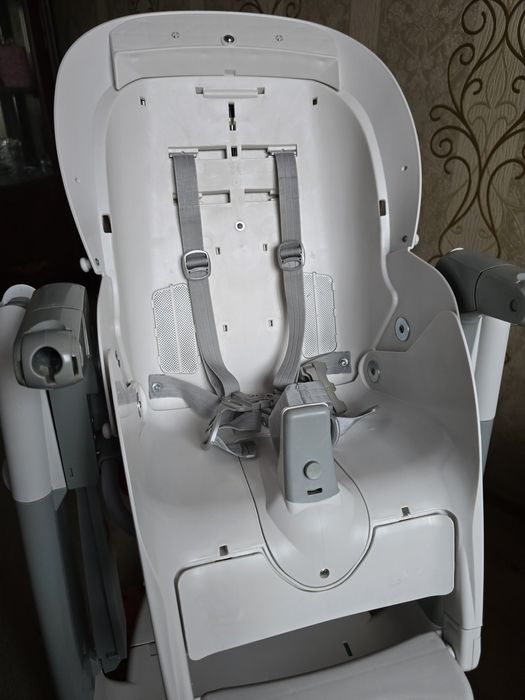 Крісло для годування -гойдалка Peg-Perego Tatamia