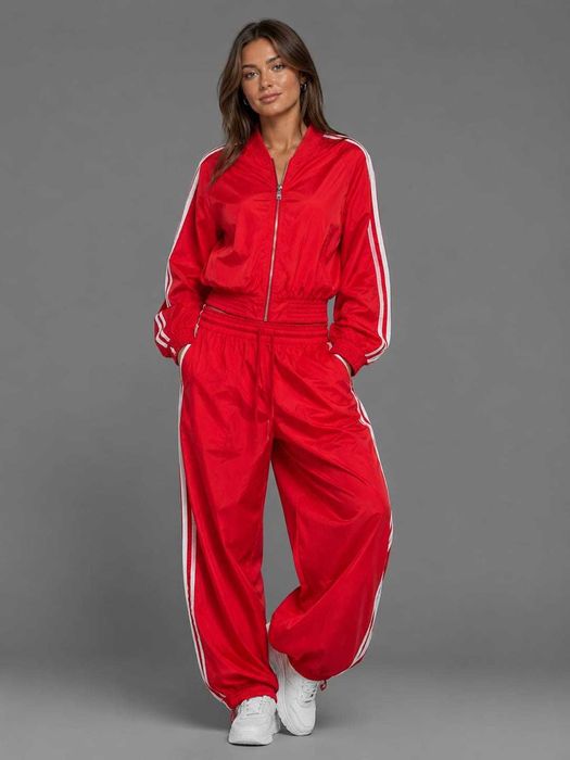 Hitowy dres a'la Adidas włoskiej marki Lumina