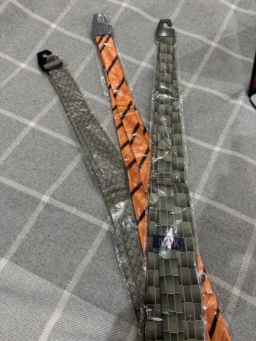 Чоловічі галстуки нові запаковані