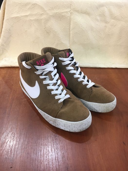 Демісезонні кросівки NIKE 42.5p